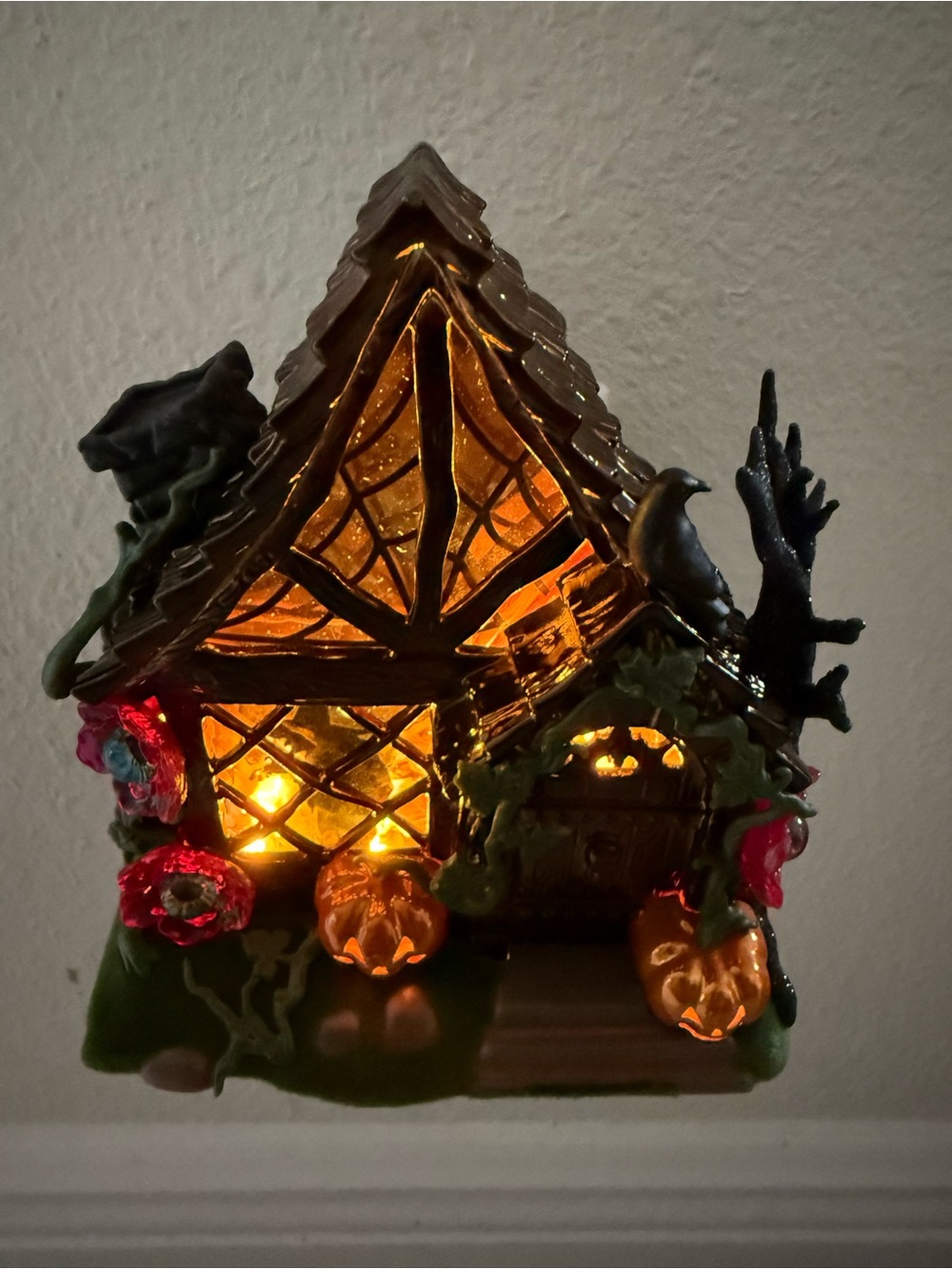 Retired Bath & Body Works Halloween Haunted House Projector Wallflower Plug
